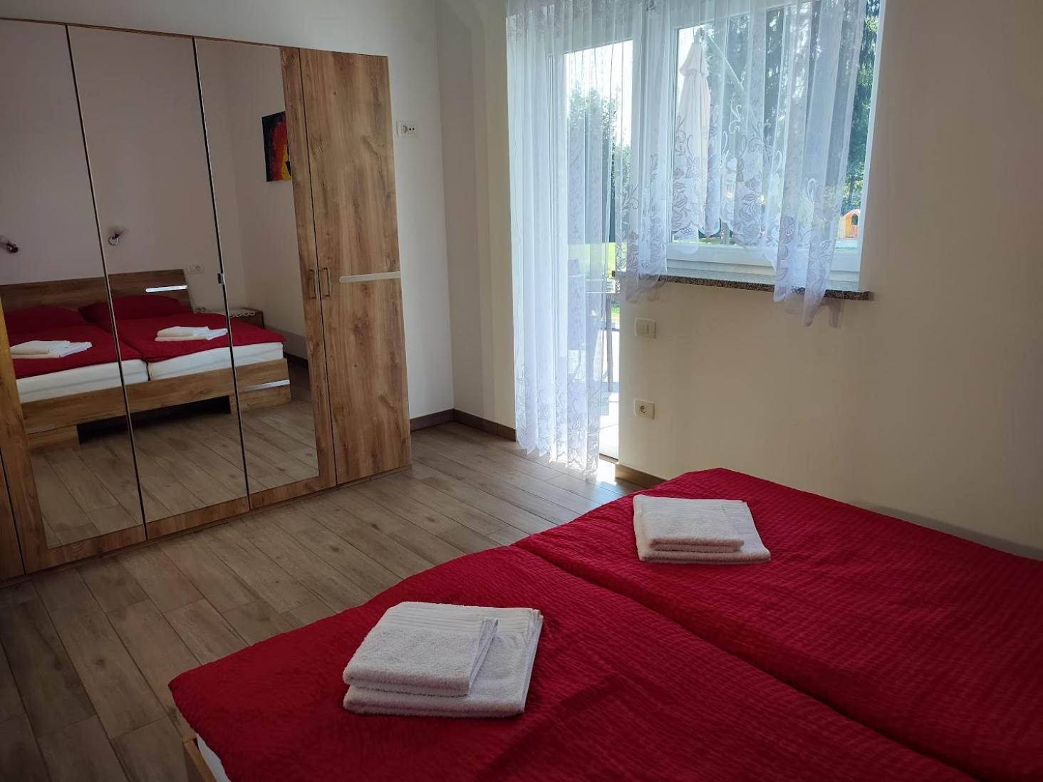 Apartments And Wellness Jelovca Radovljica Exterior foto